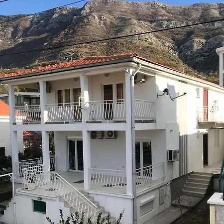 Apartmani Palma ストモレ エクステリア 写真