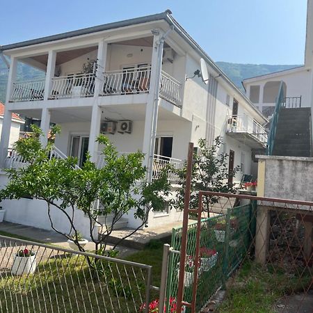 Apartmani Palma ストモレ エクステリア 写真
