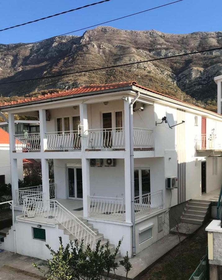 Apartmani Palma ストモレ エクステリア 写真