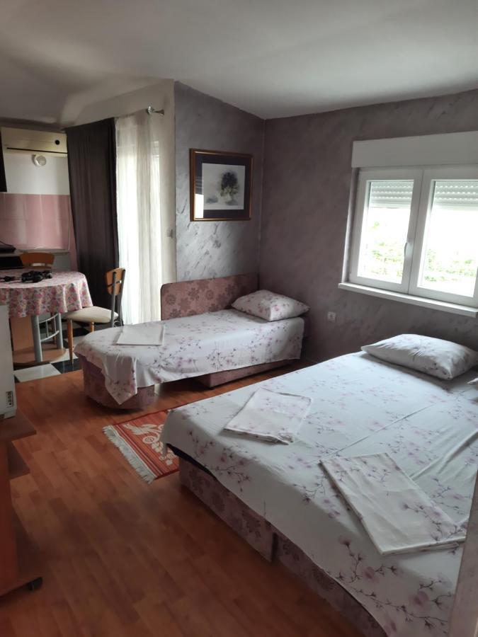 Apartmani Palma ストモレ エクステリア 写真