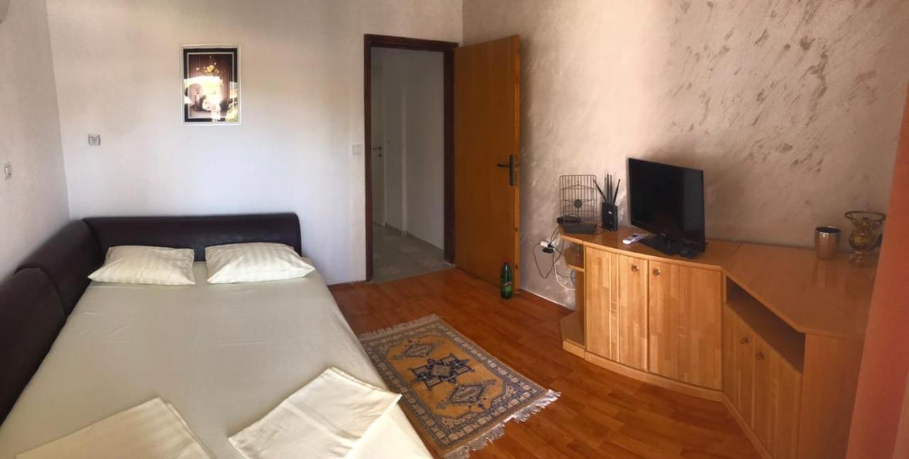 Apartmani Palma ストモレ エクステリア 写真